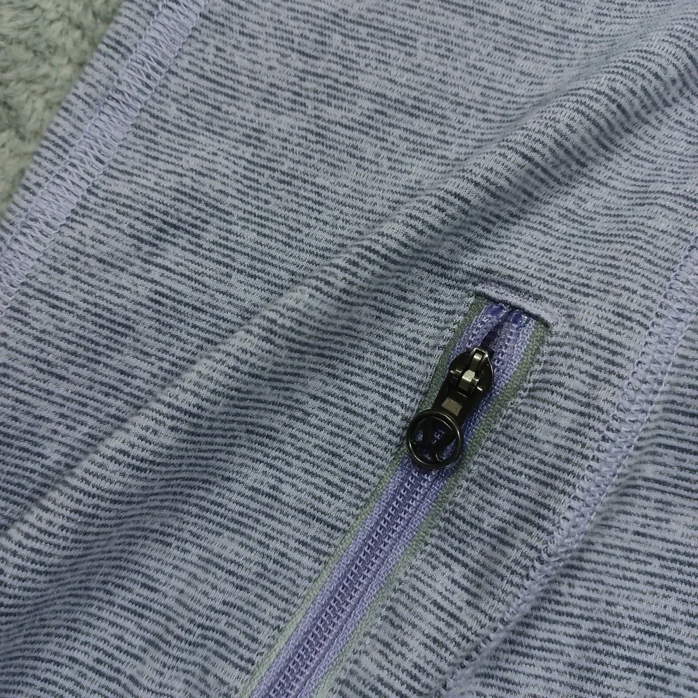 Lululemon Pullover Womens 4 Purple 1/4‎ Zip Activewear Pullover Logo